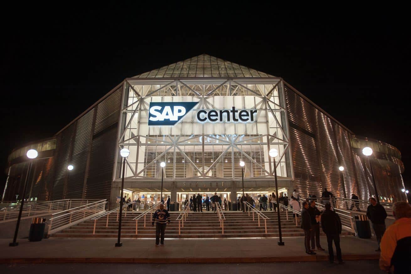 Арена центр. SAP-центр в Сан-Хосе. San Jose California SAP Center. SAP Center San Jose foto. САП центр Улетай.