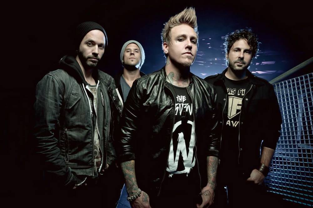 is papa roach on tour