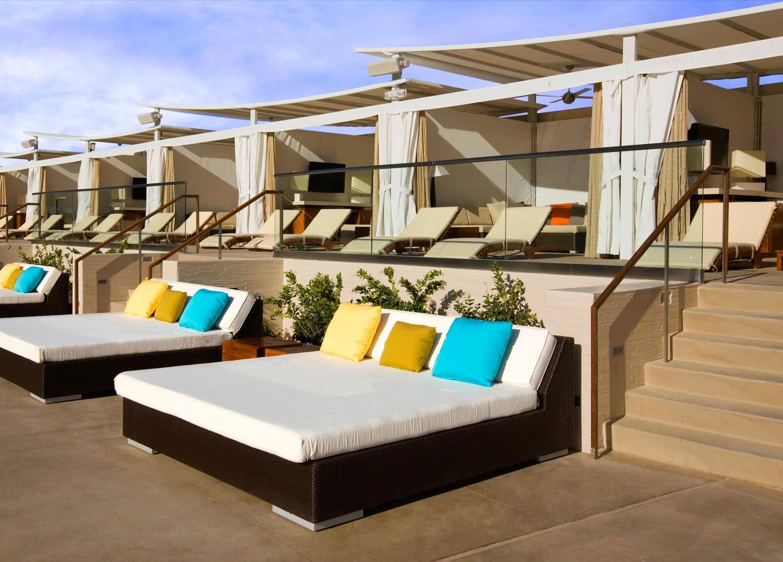 mgm grand daybed