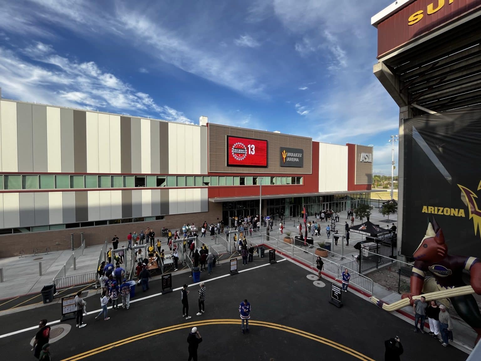 How to Buy Cheap Arizona Coyotes Tickets in 2024